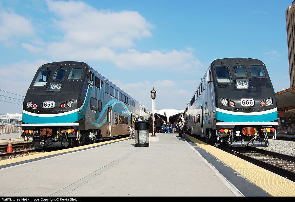 http://www.railpictures.net/photo/384005/